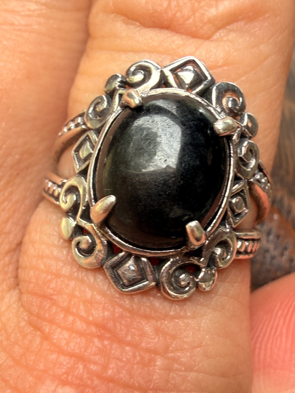 Sterling Silver Black Jade Vintage Ring sz8.5